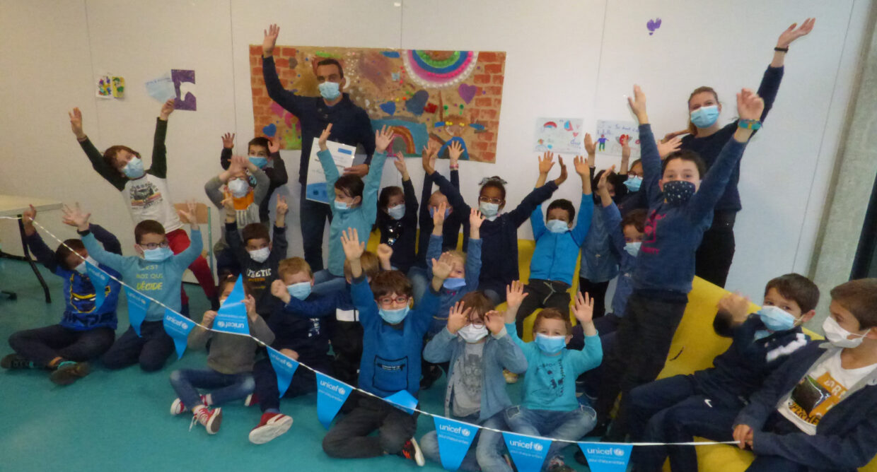 Tous en bleu pour la Journée Internationale des Droits de l’Enfant !